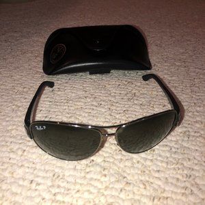 RayBan - Unisex Polarized Black Aviators